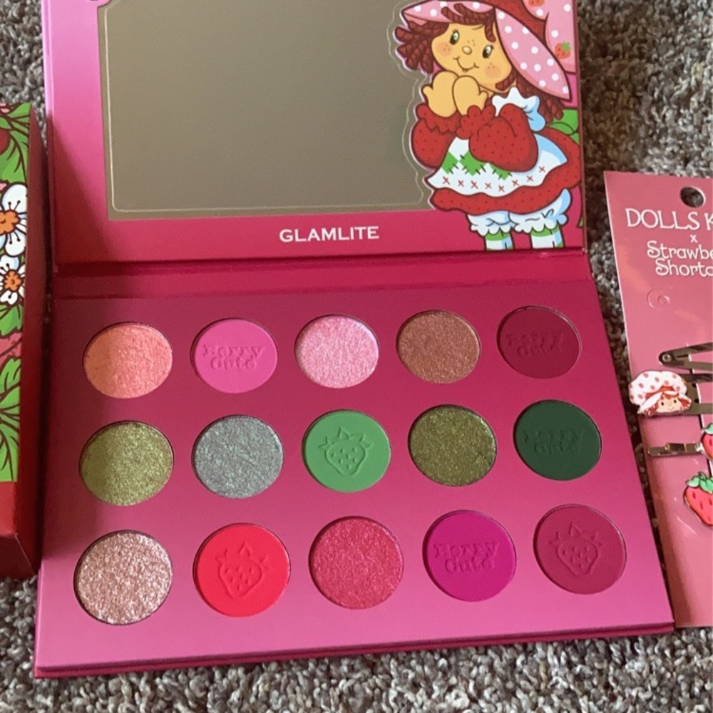 Strawberry shortcake bundle